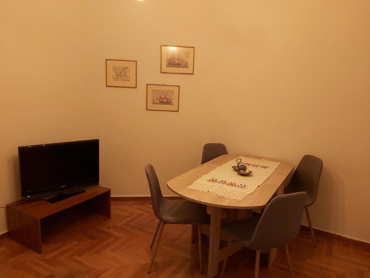 Maria'S Comfort Home Kalamata Luaran gambar